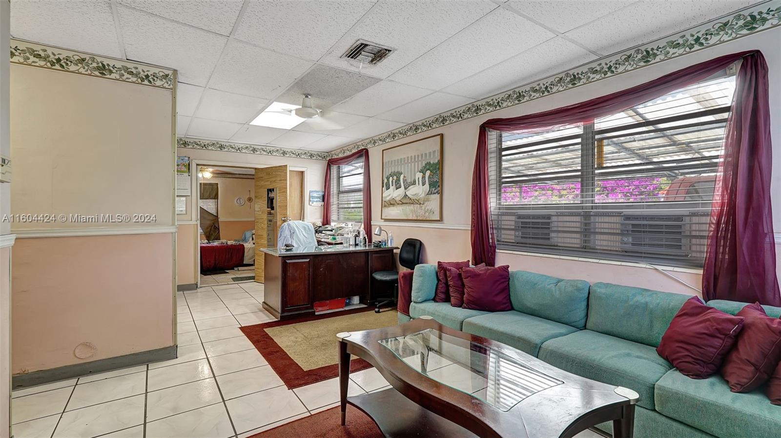 290 NW 188th St