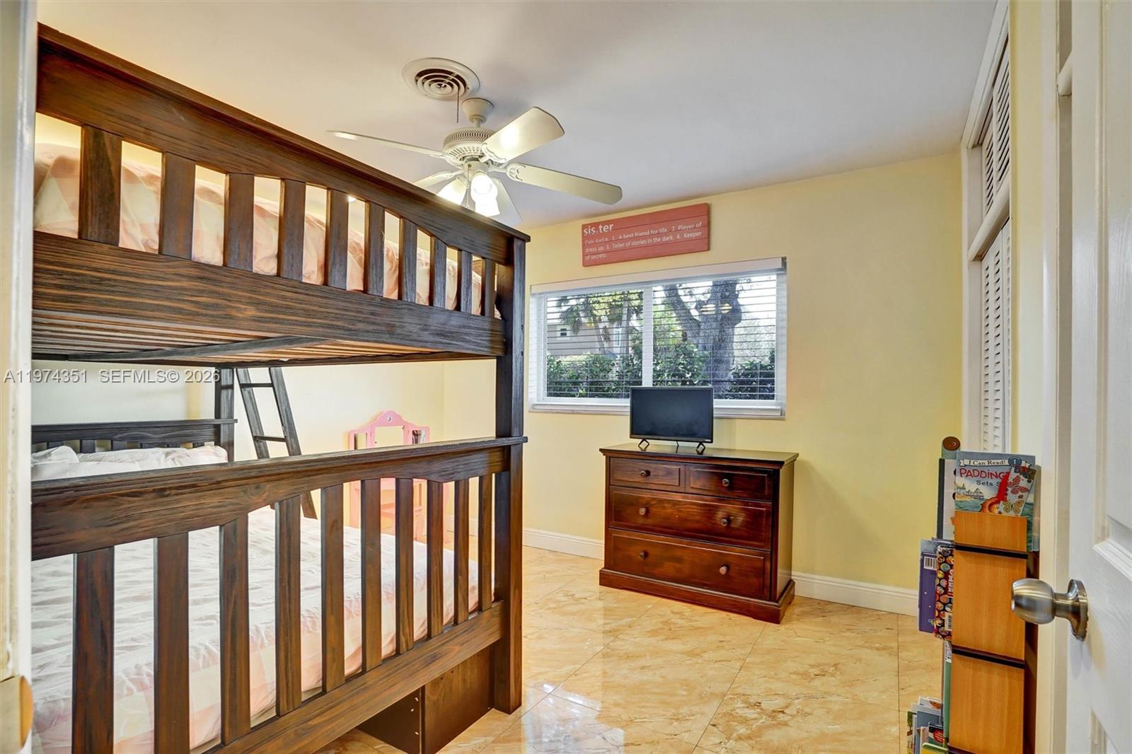 GARDEN GROVES - Residential