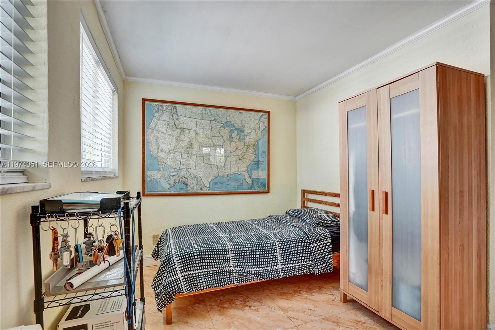 GARDEN GROVES - Residential