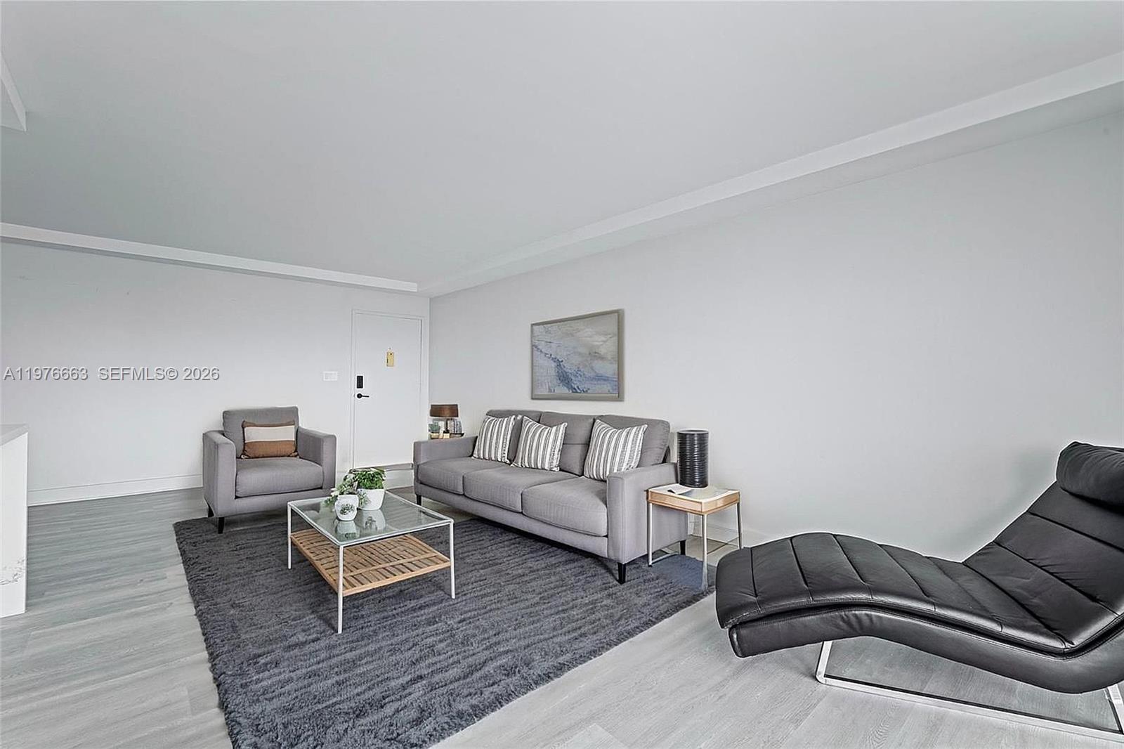 GOLDEN SURF TOWERS CONDO - Residential