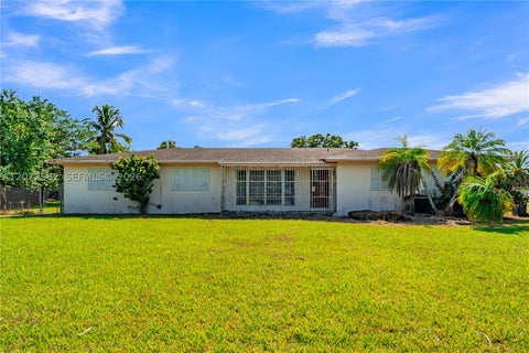 Photo of 22775 SW 182nd Ave, Miami, FL 33170 (MLS # A12072582)