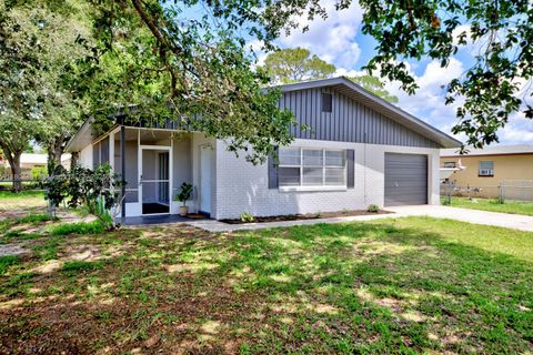 1221 Melody Lane Sebring FL 33872