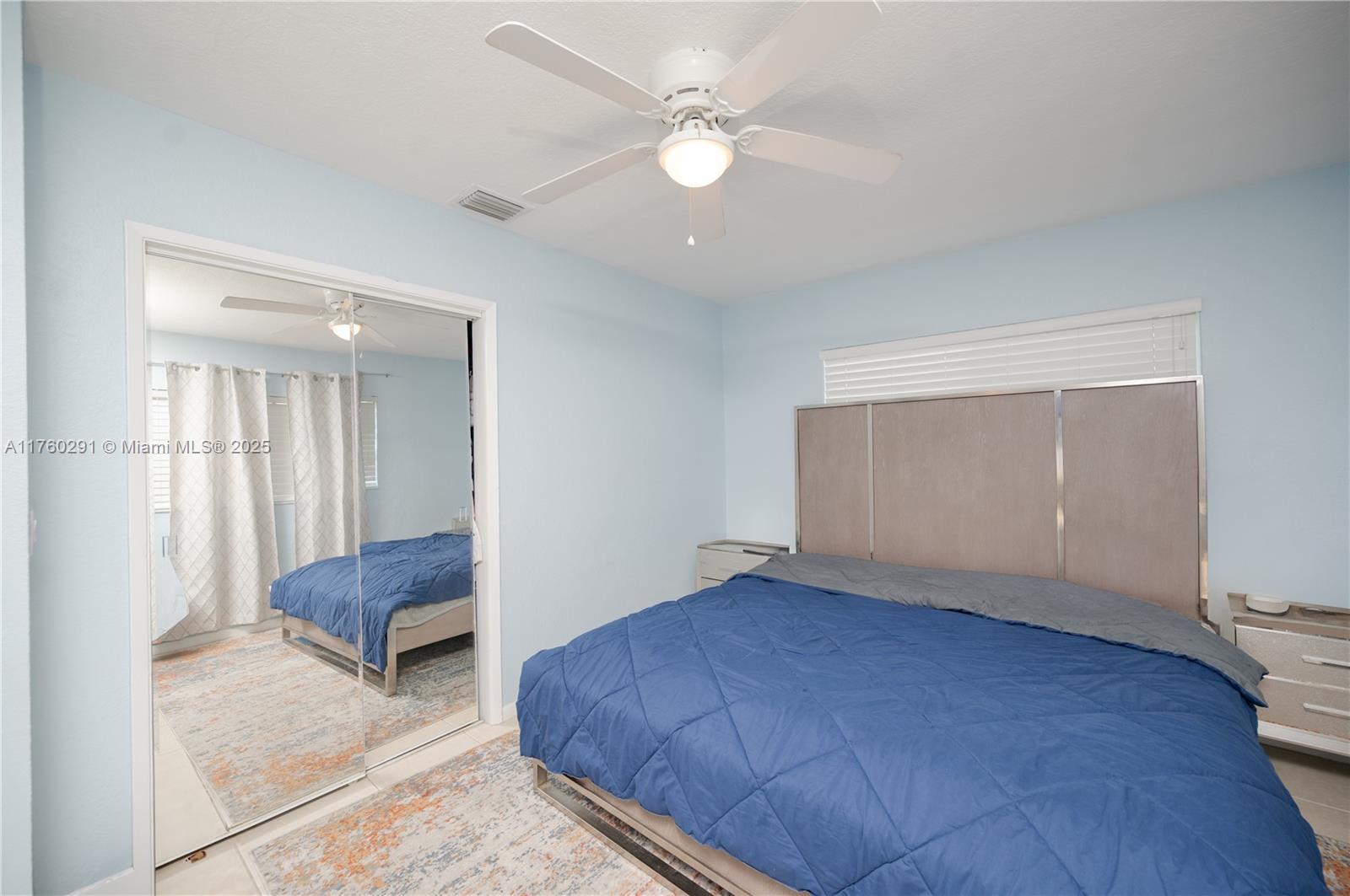 TWIN LAKES RESUB OF BLKS - Residential