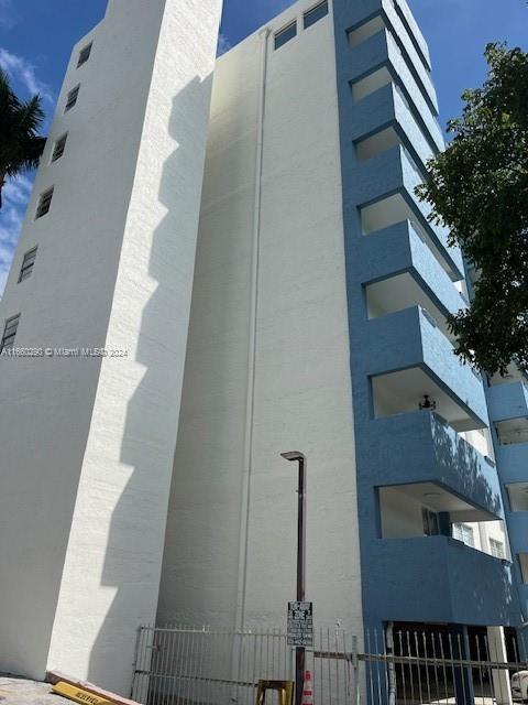 5050 CONDO - Residential