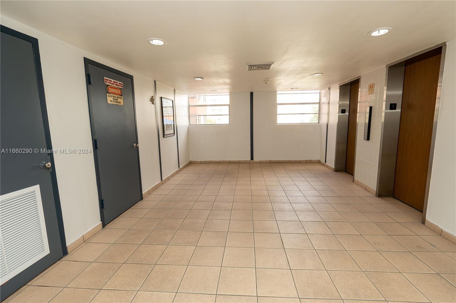 5050 CONDO - Residential