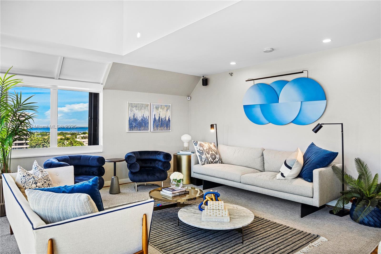 KEY COLONY NO 1 - Residential Lease