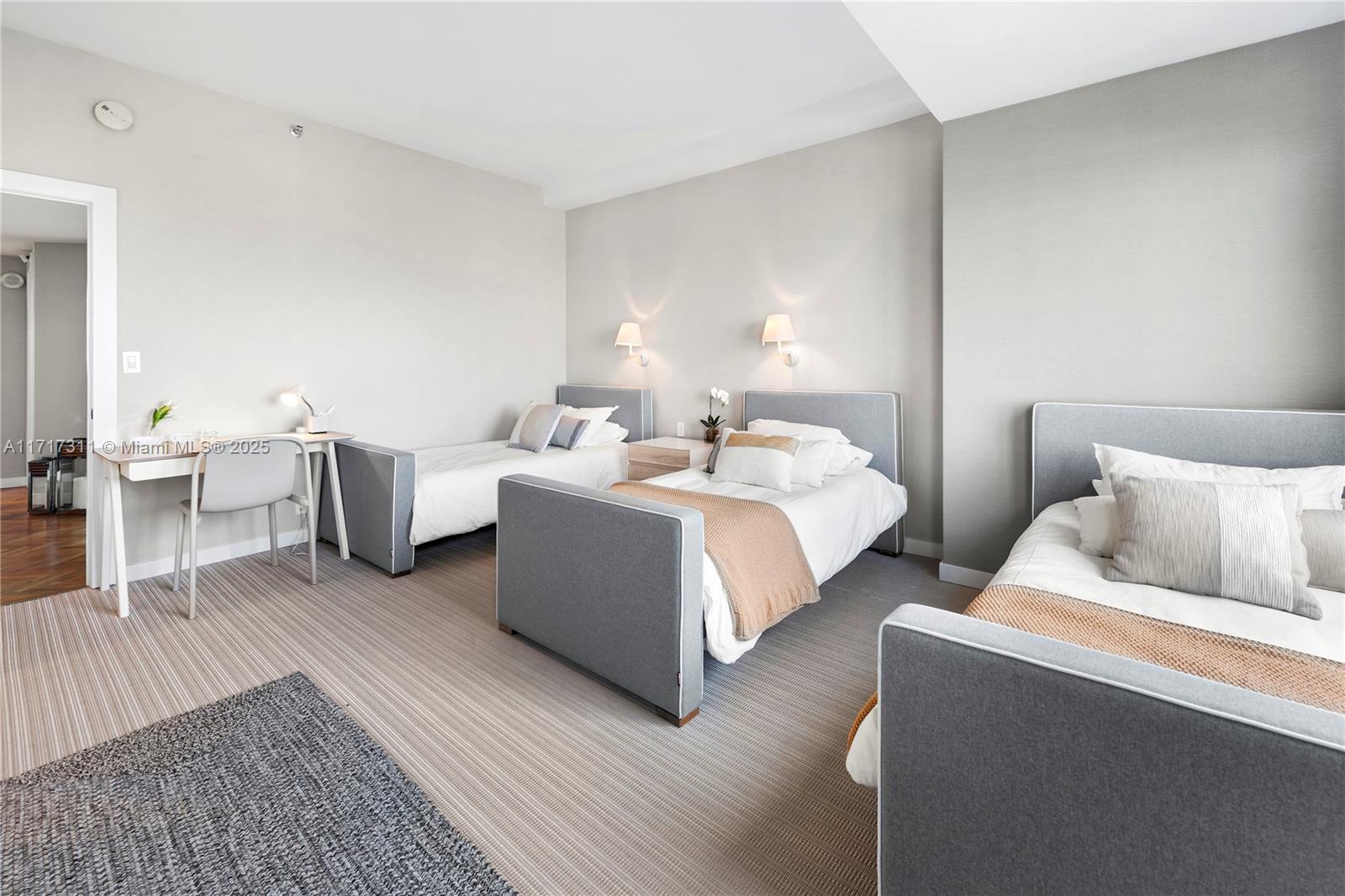 KEY COLONY NO 1 - Residential Lease