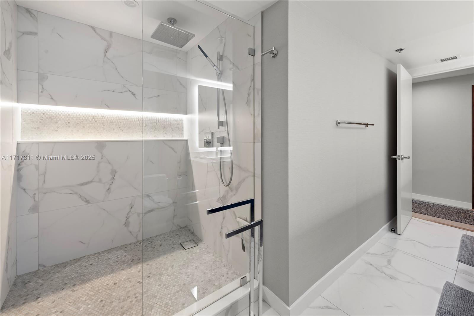 KEY COLONY NO 1 - Residential Lease