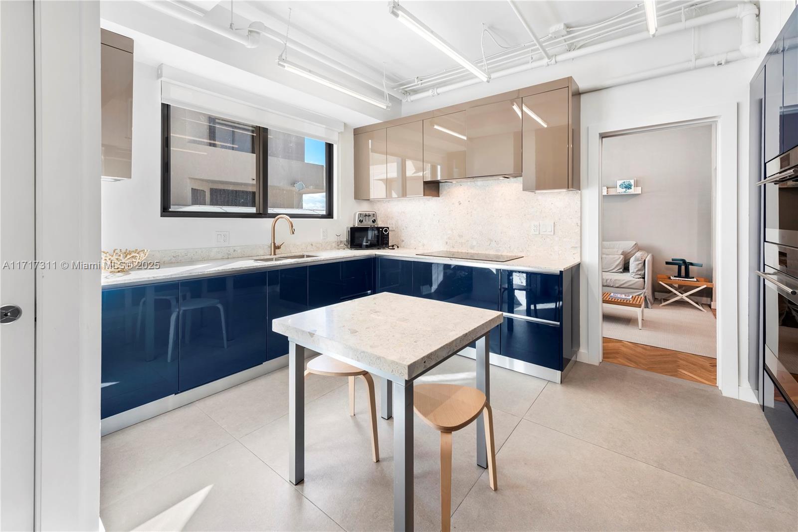 KEY COLONY NO 1 - Residential Lease