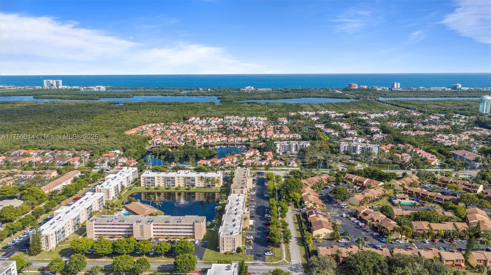 MEADOWBROOK LAKES CONDO - Residential