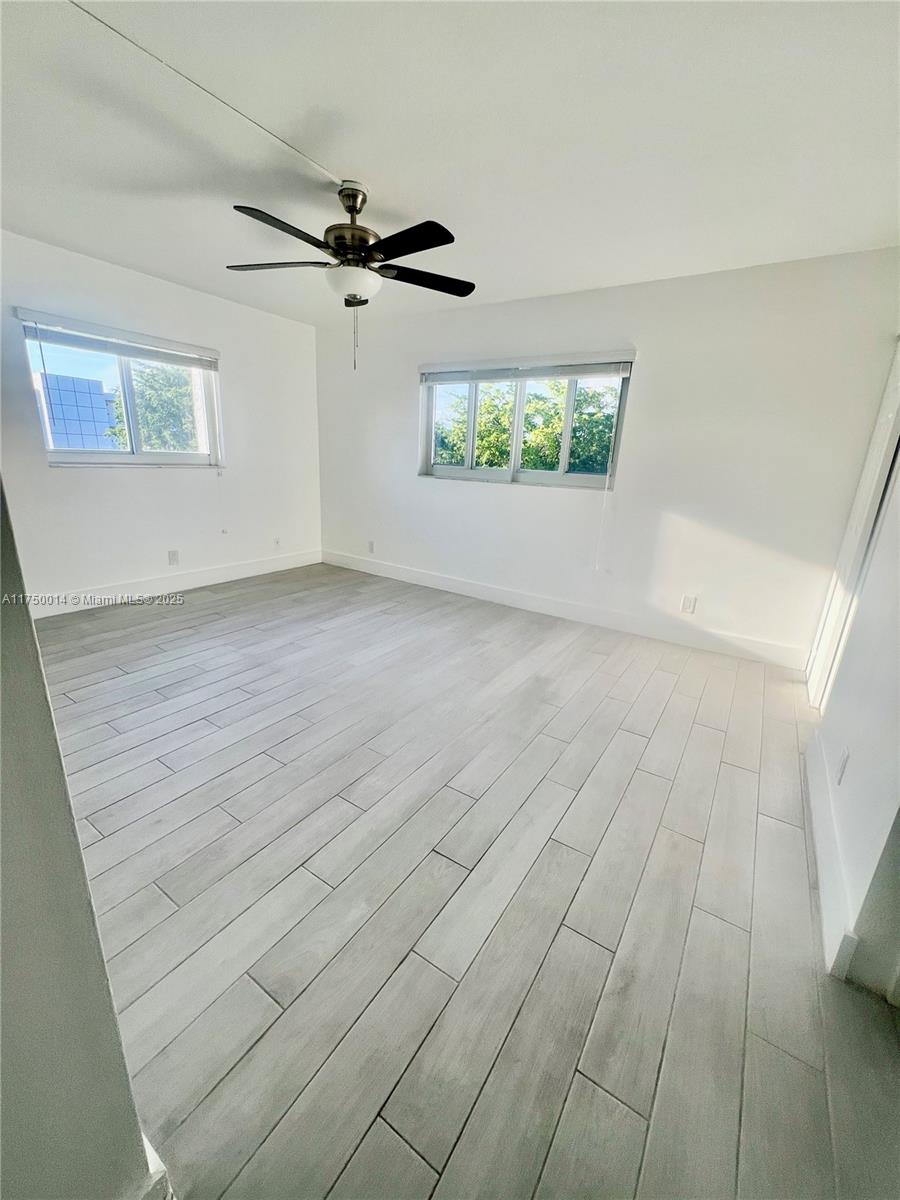 MEADOWBROOK LAKES CONDO - Residential