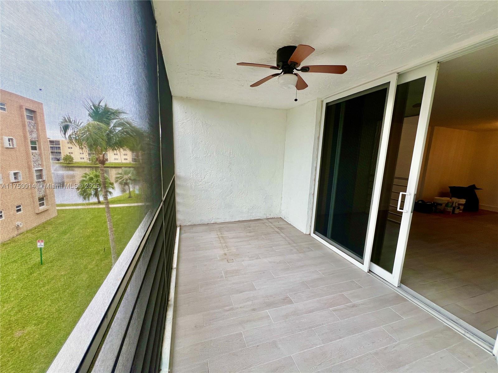 MEADOWBROOK LAKES CONDO - Residential
