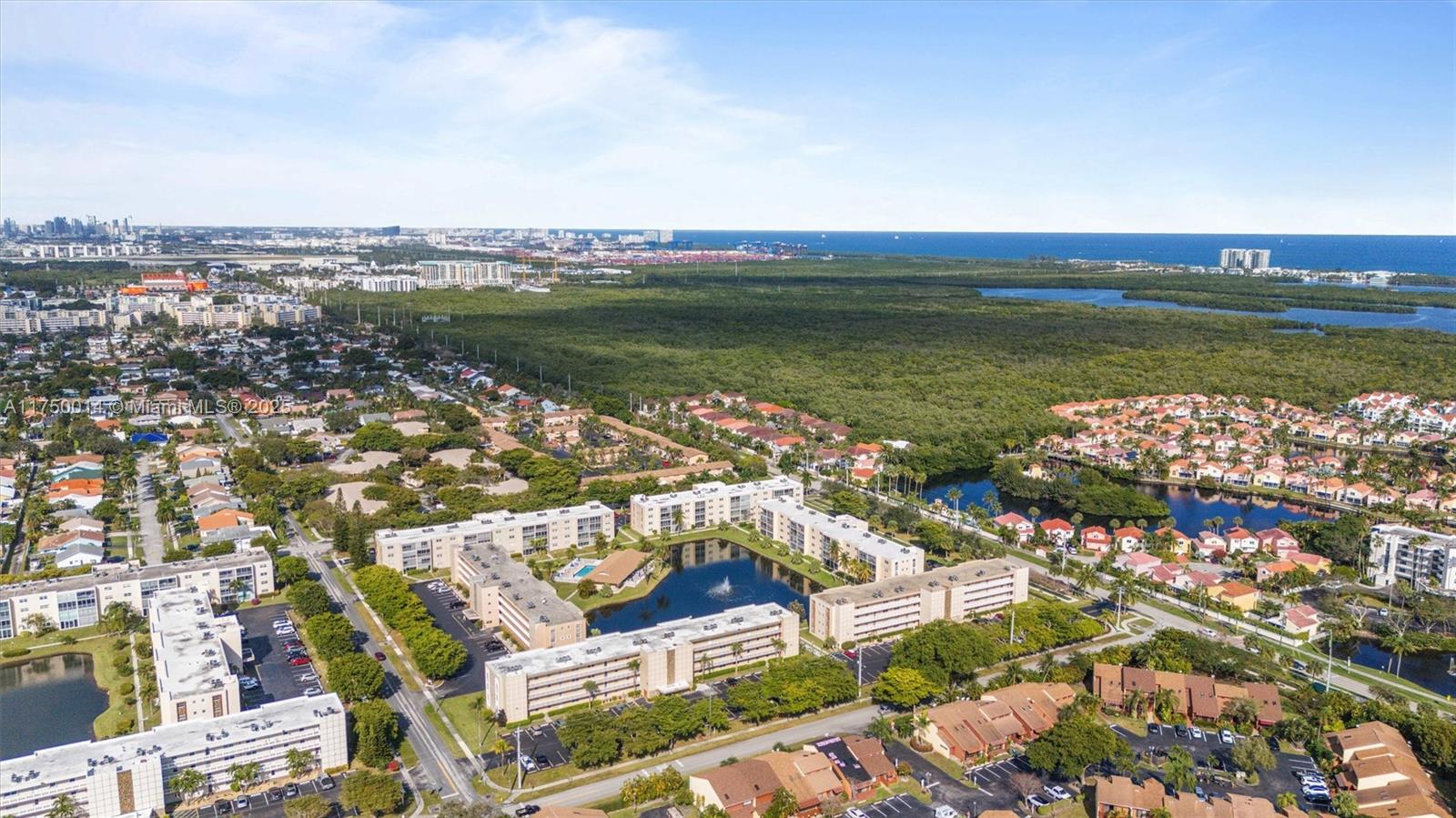 MEADOWBROOK LAKES CONDO - Residential