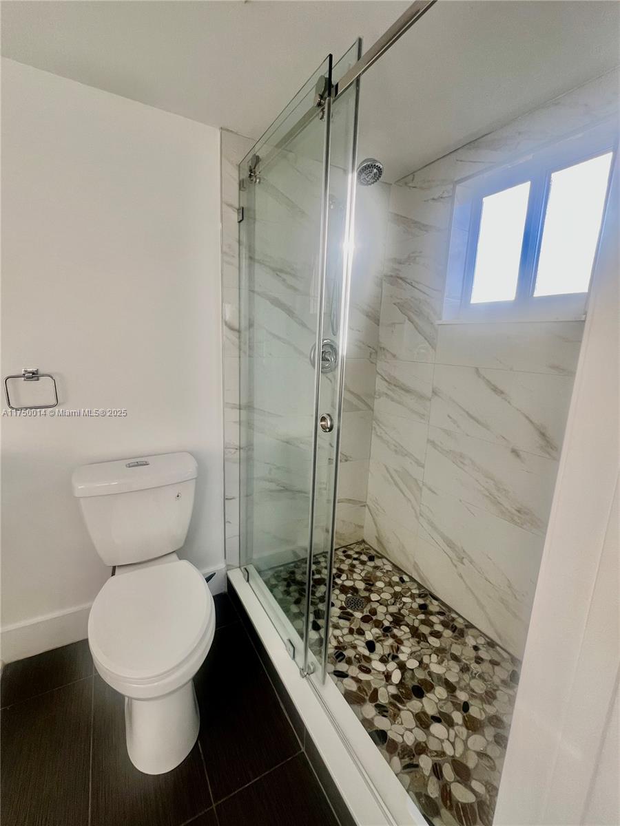 MEADOWBROOK LAKES CONDO - Residential