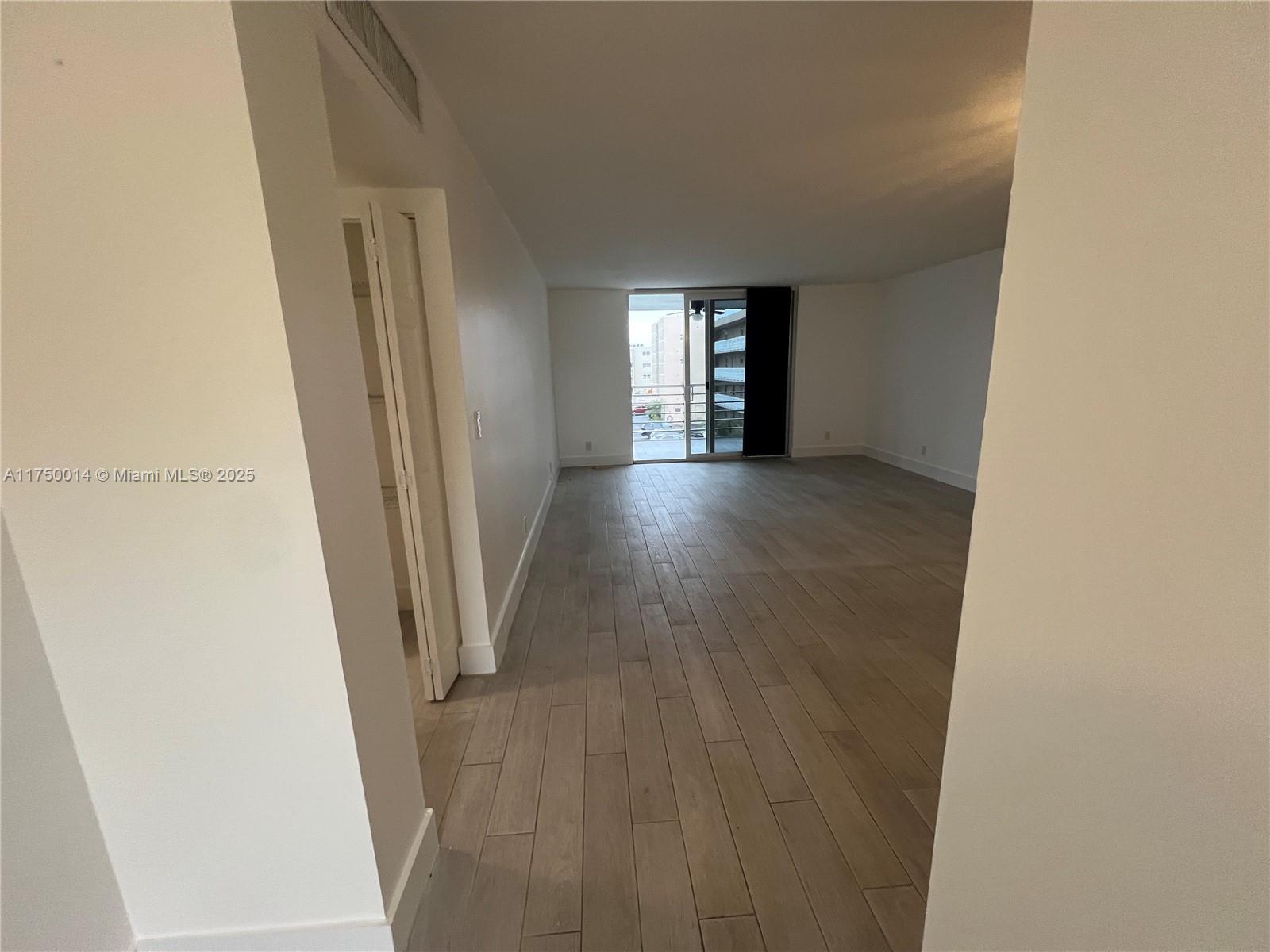 MEADOWBROOK LAKES CONDO - Residential