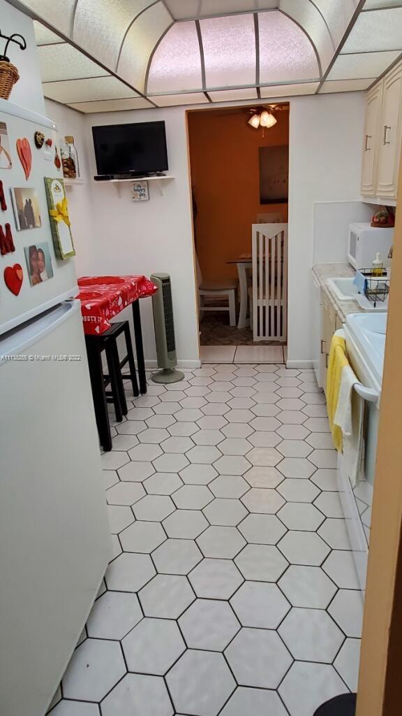 ENVIRON 6 OF II CONDO - Residential