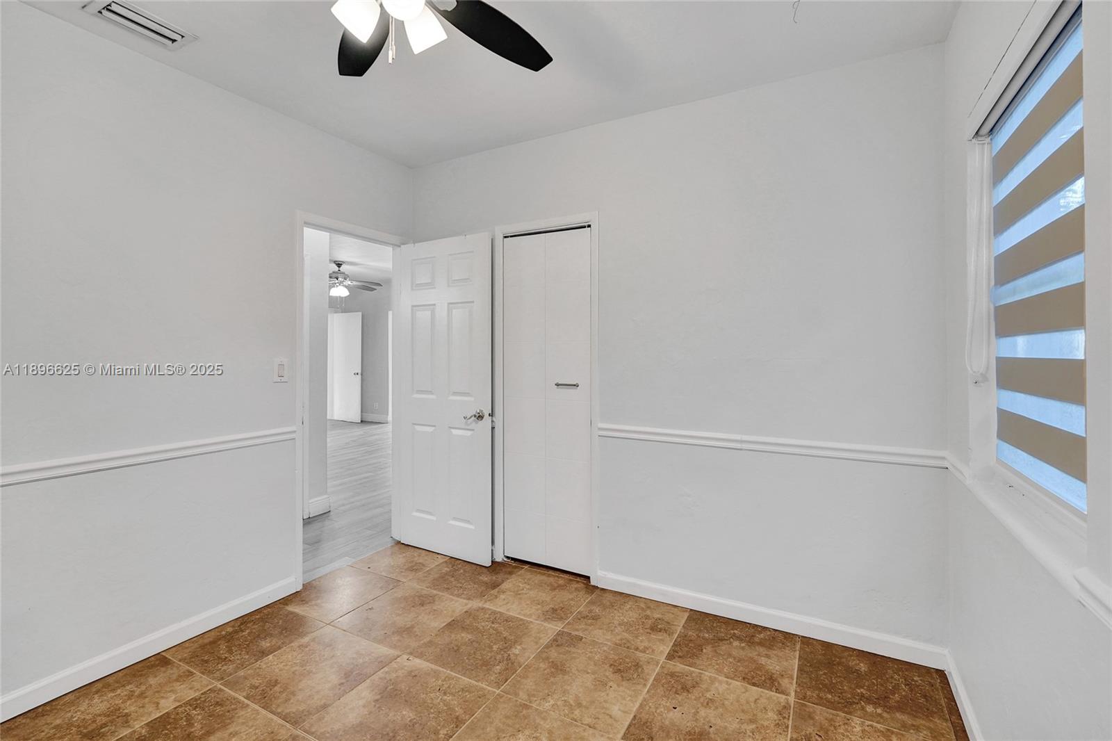 WOODLAND PARK AMD PLAT - Residential Lease