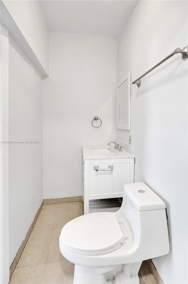 WOODLAND PARK AMD PLAT - Residential Lease