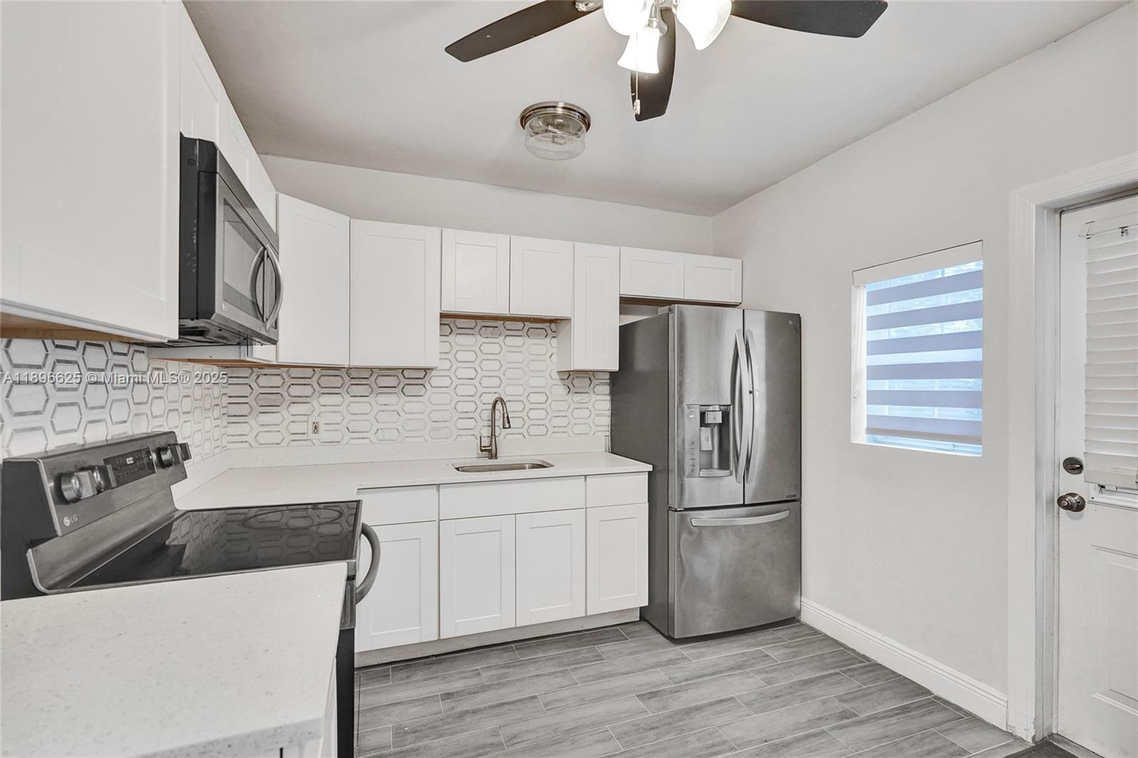WOODLAND PARK AMD PLAT - Residential Lease