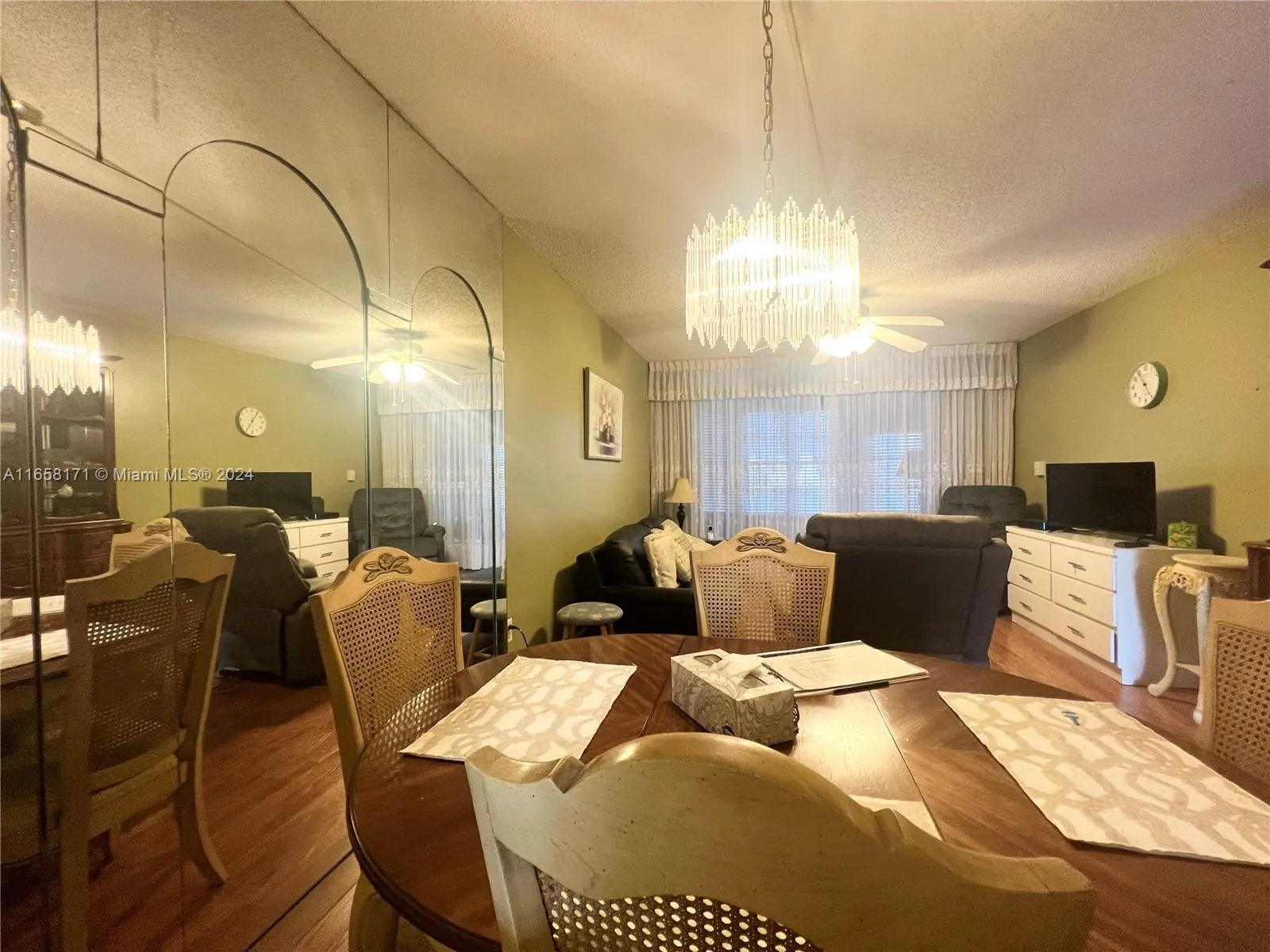 Sunrise, Florida 33322, United States, 1 Bedroom Bedrooms, ,1 BathroomBathrooms,Residential,Active,44170