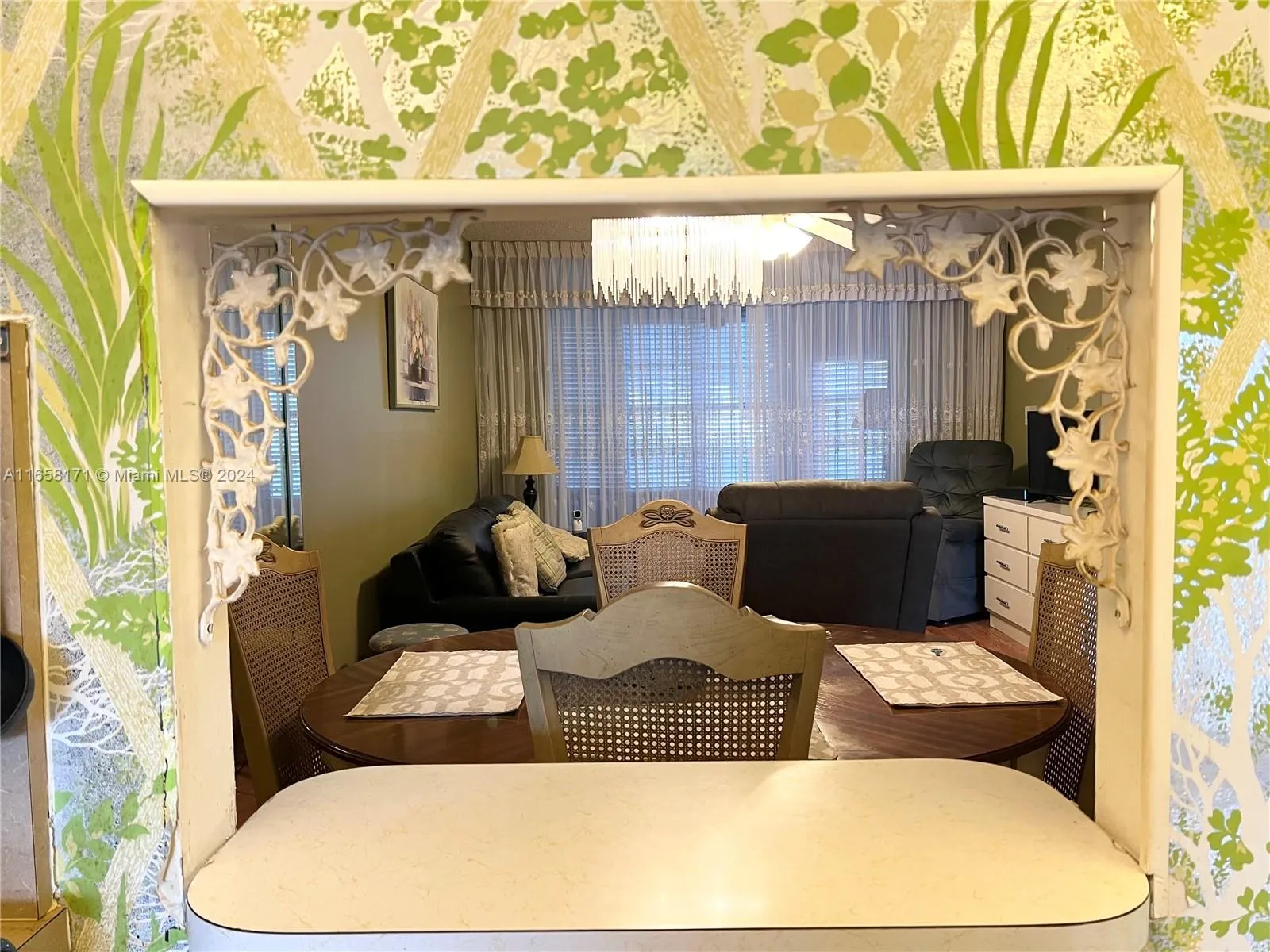 Sunrise, Florida 33322, United States, 1 Bedroom Bedrooms, ,1 BathroomBathrooms,Residential,Active,44170