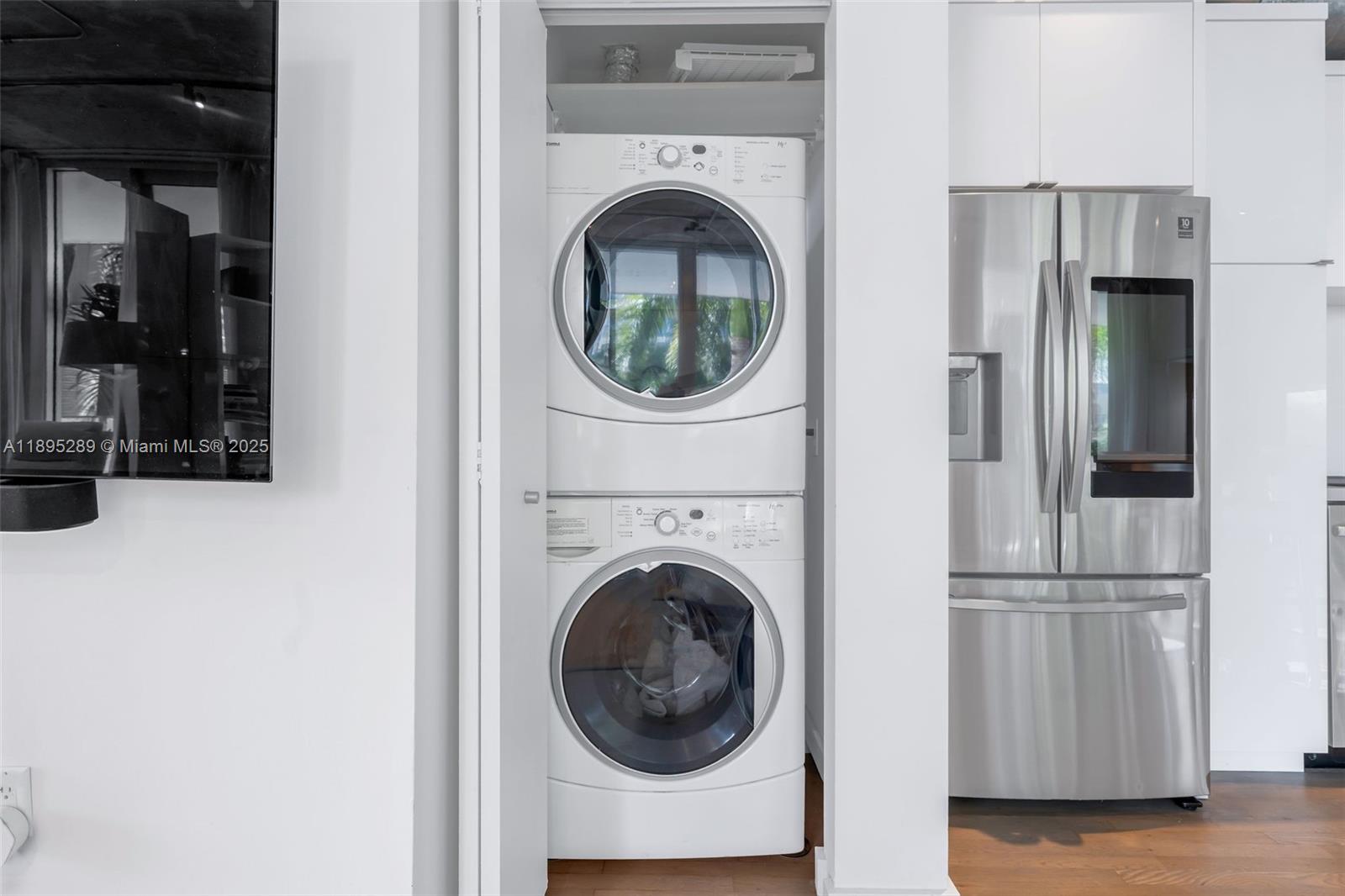 THE MONTCLAIR CONDO - Residential Lease