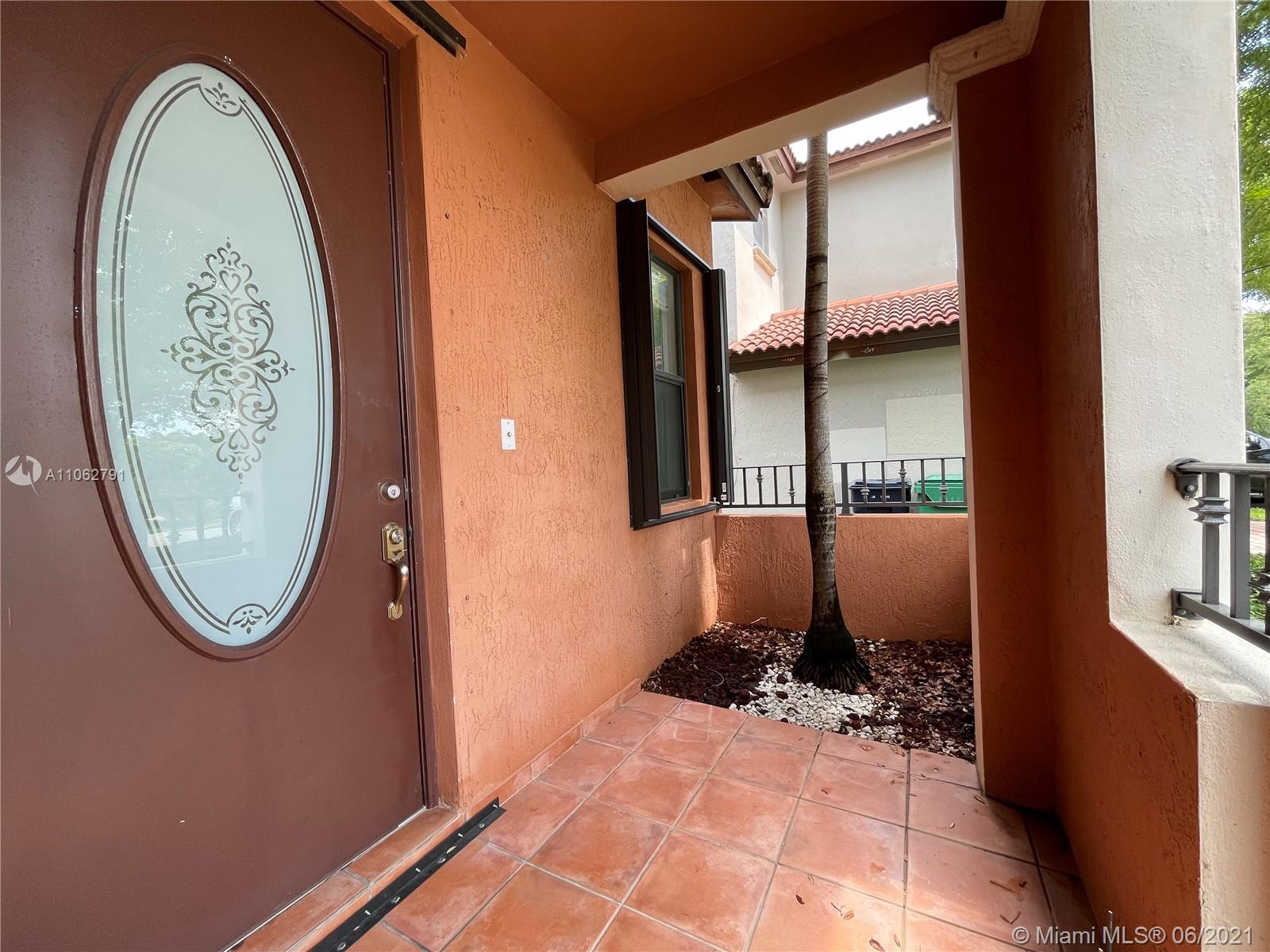 BIRD VILLAS CONDO - Residential