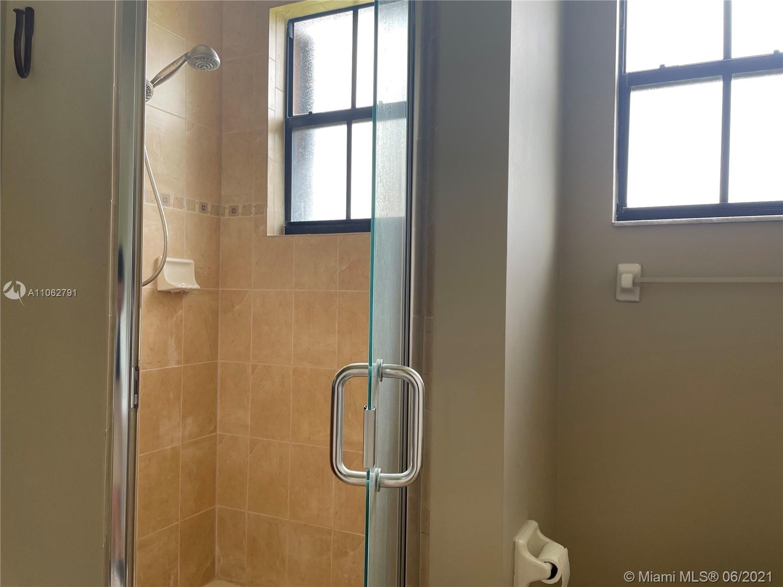 BIRD VILLAS CONDO - Residential