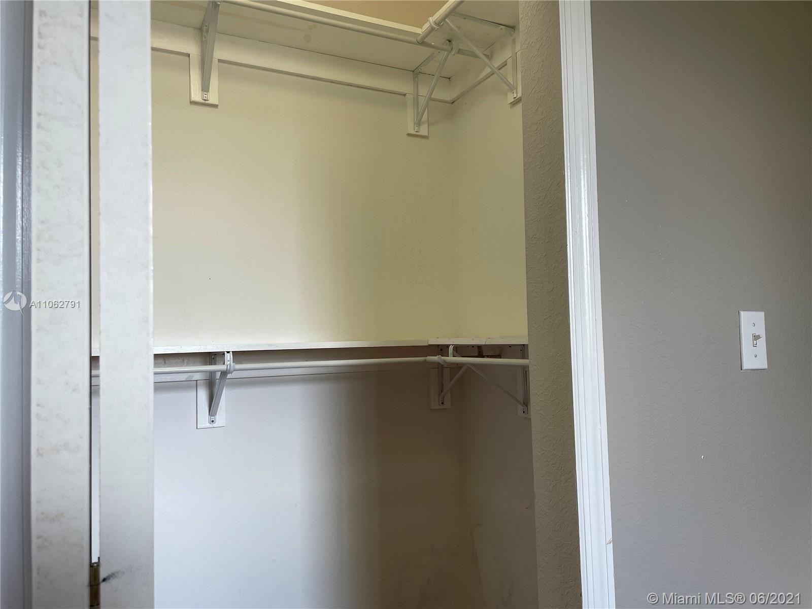 BIRD VILLAS CONDO - Residential