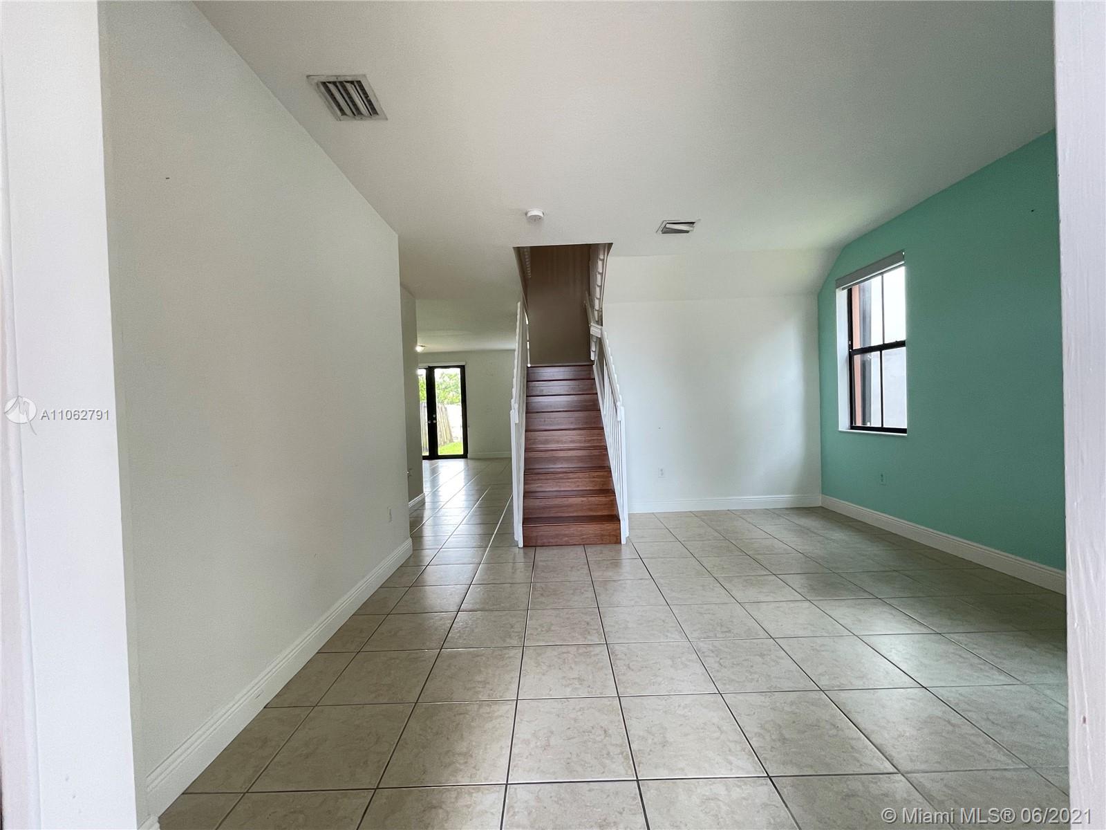 BIRD VILLAS CONDO - Residential