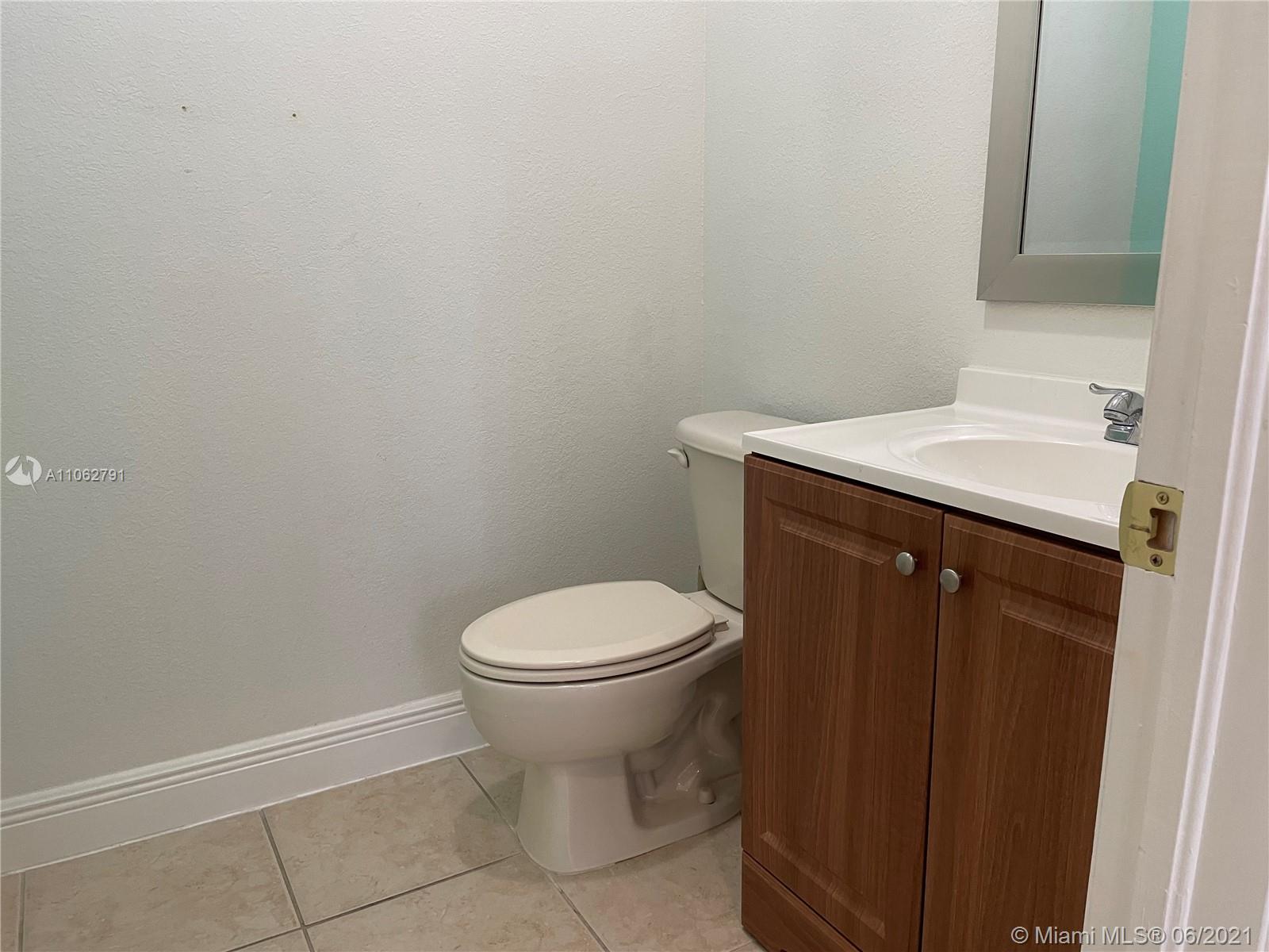 BIRD VILLAS CONDO - Residential