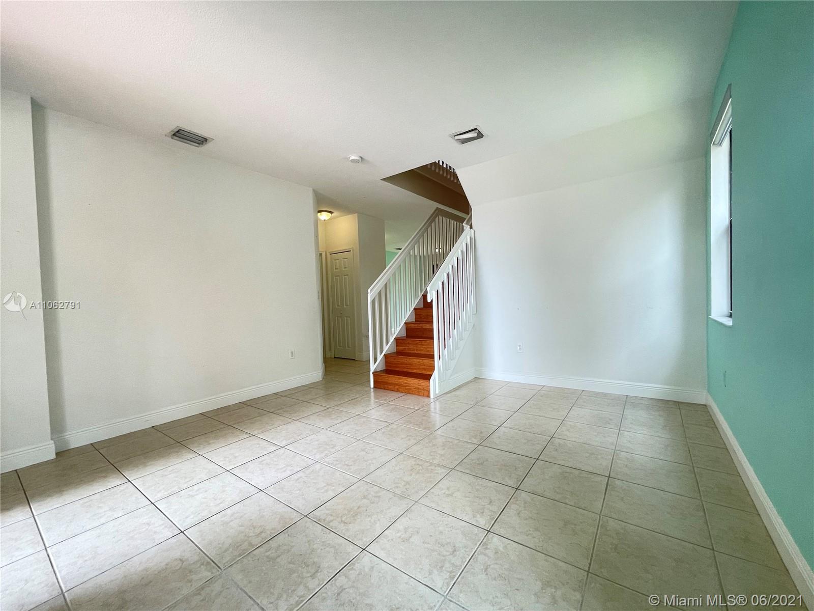 BIRD VILLAS CONDO - Residential