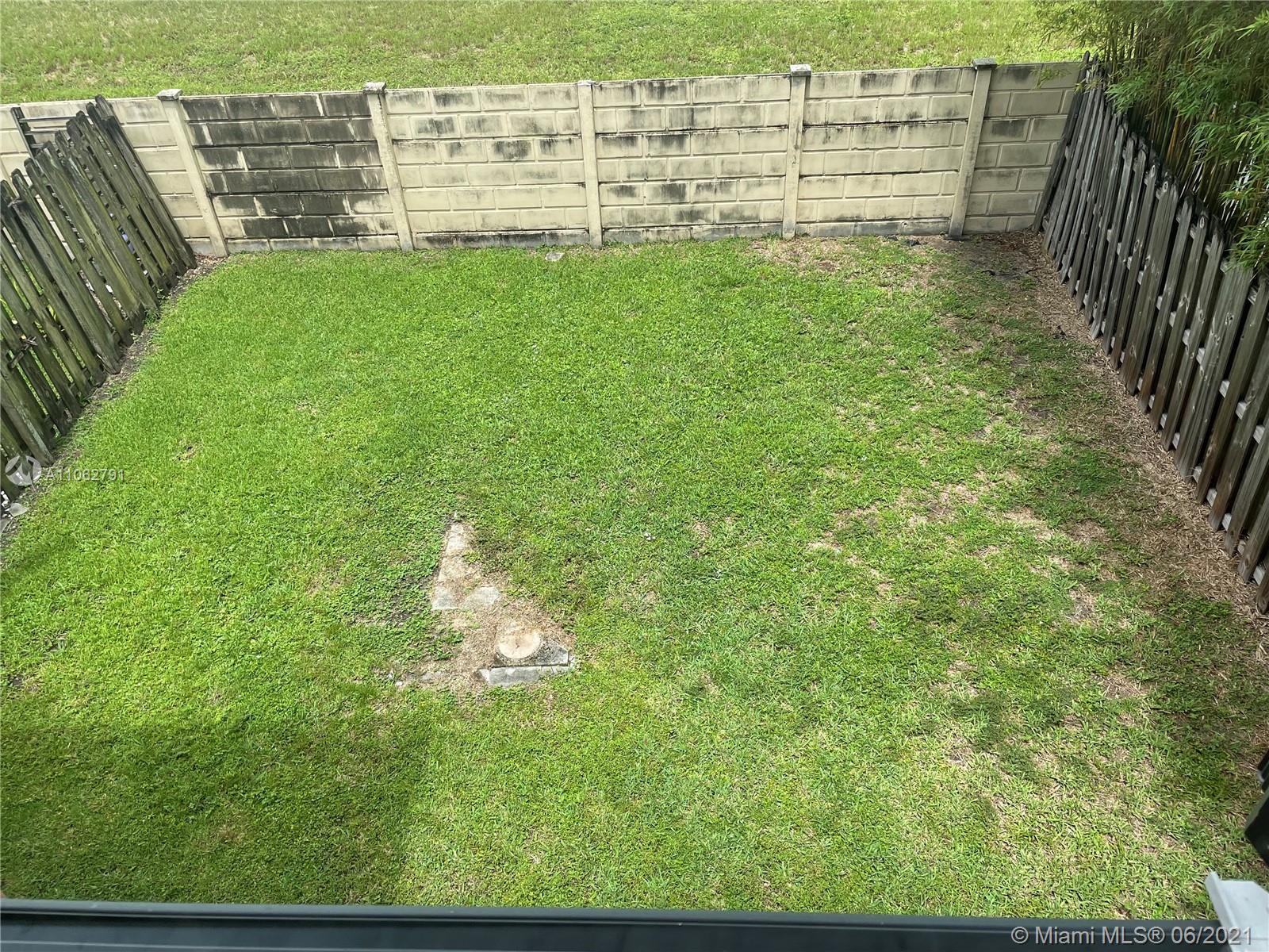 BIRD VILLAS CONDO - Residential