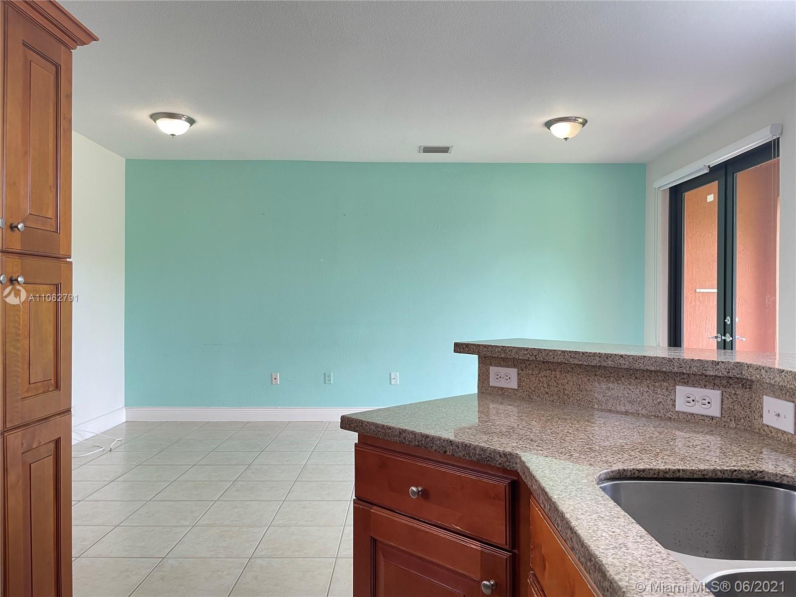 BIRD VILLAS CONDO - Residential