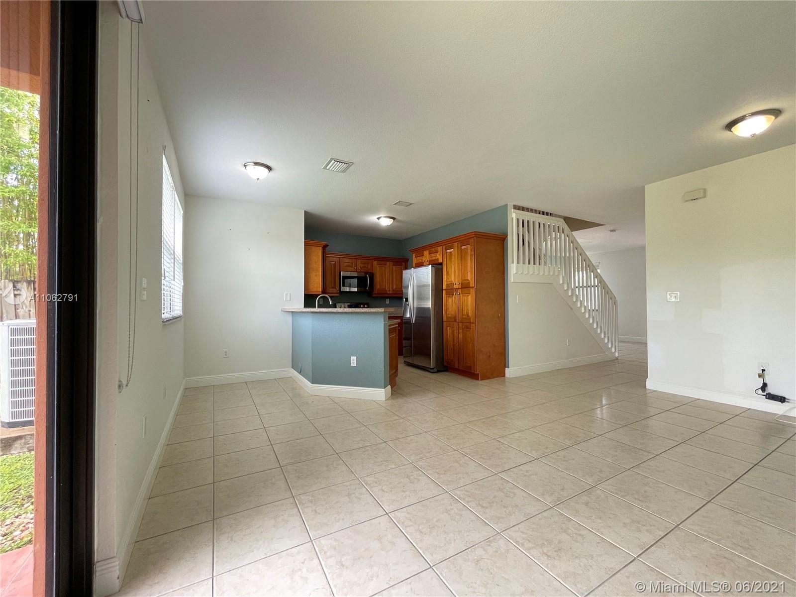 BIRD VILLAS CONDO - Residential