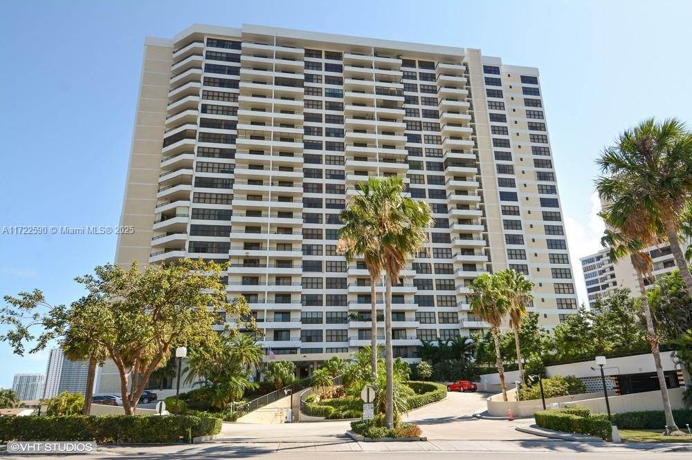OLYMPUS CONDO - Residential