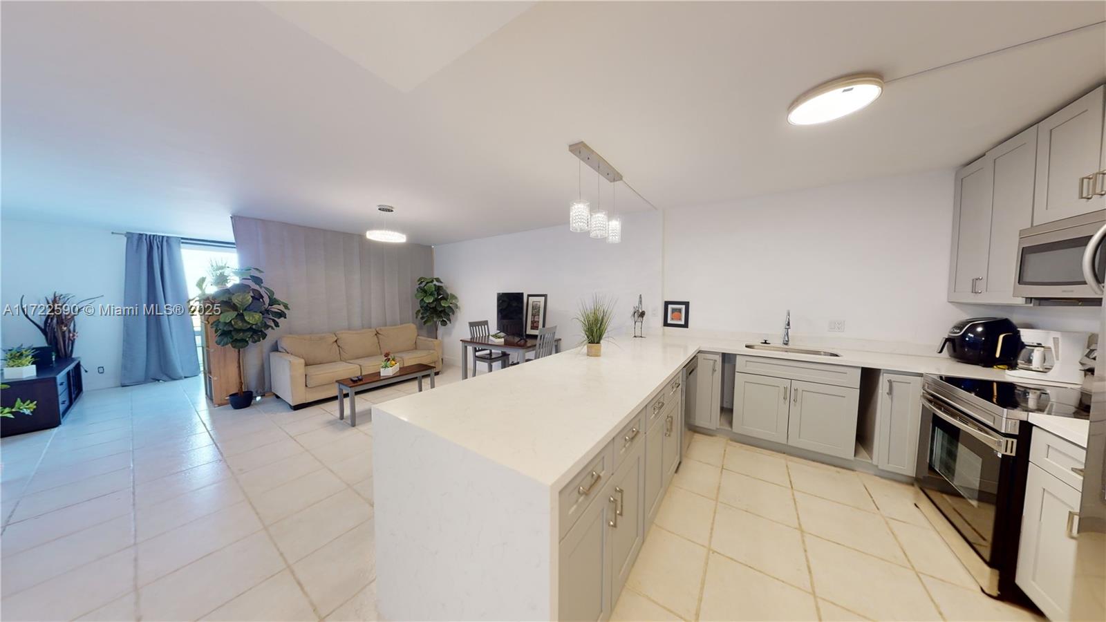 OLYMPUS CONDO - Residential