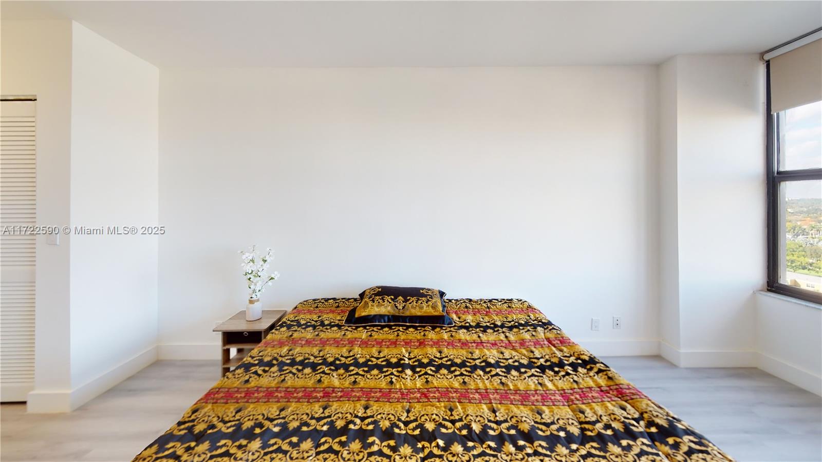 OLYMPUS CONDO - Residential