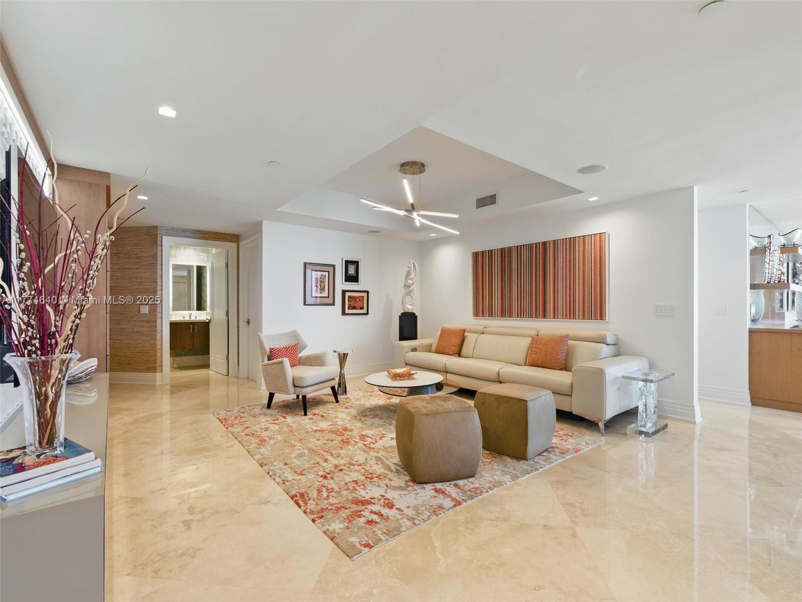 VILLAS OF POSITANO CONDO - Residential