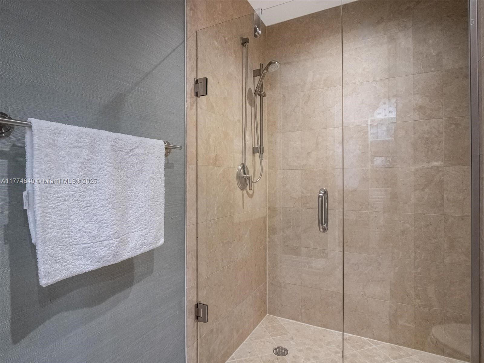 VILLAS OF POSITANO CONDO - Residential