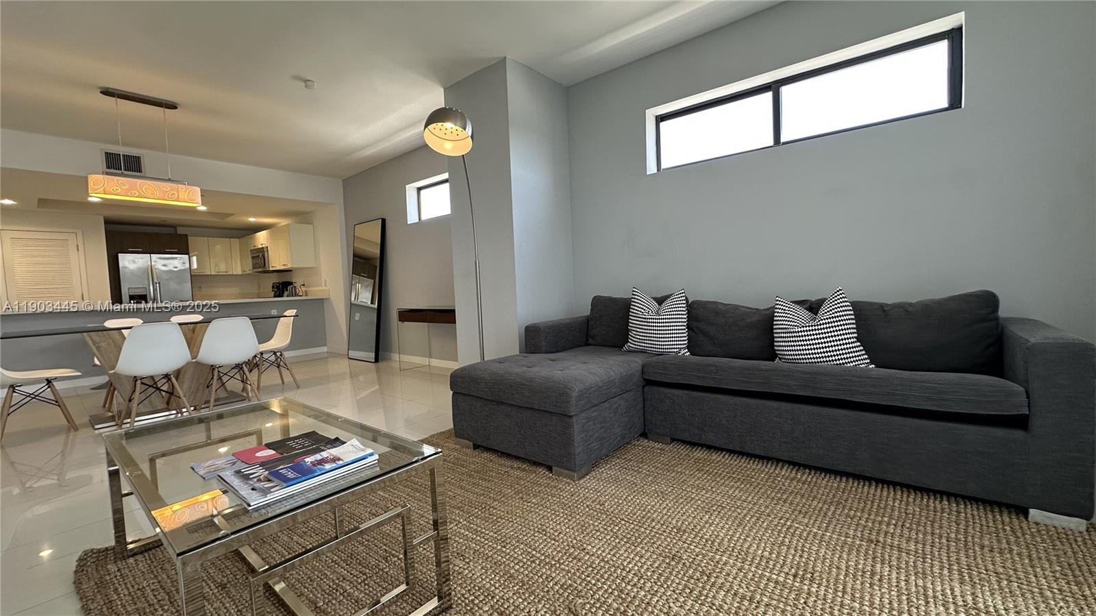 BAY BREEZE RESIDENCES CON - Residential