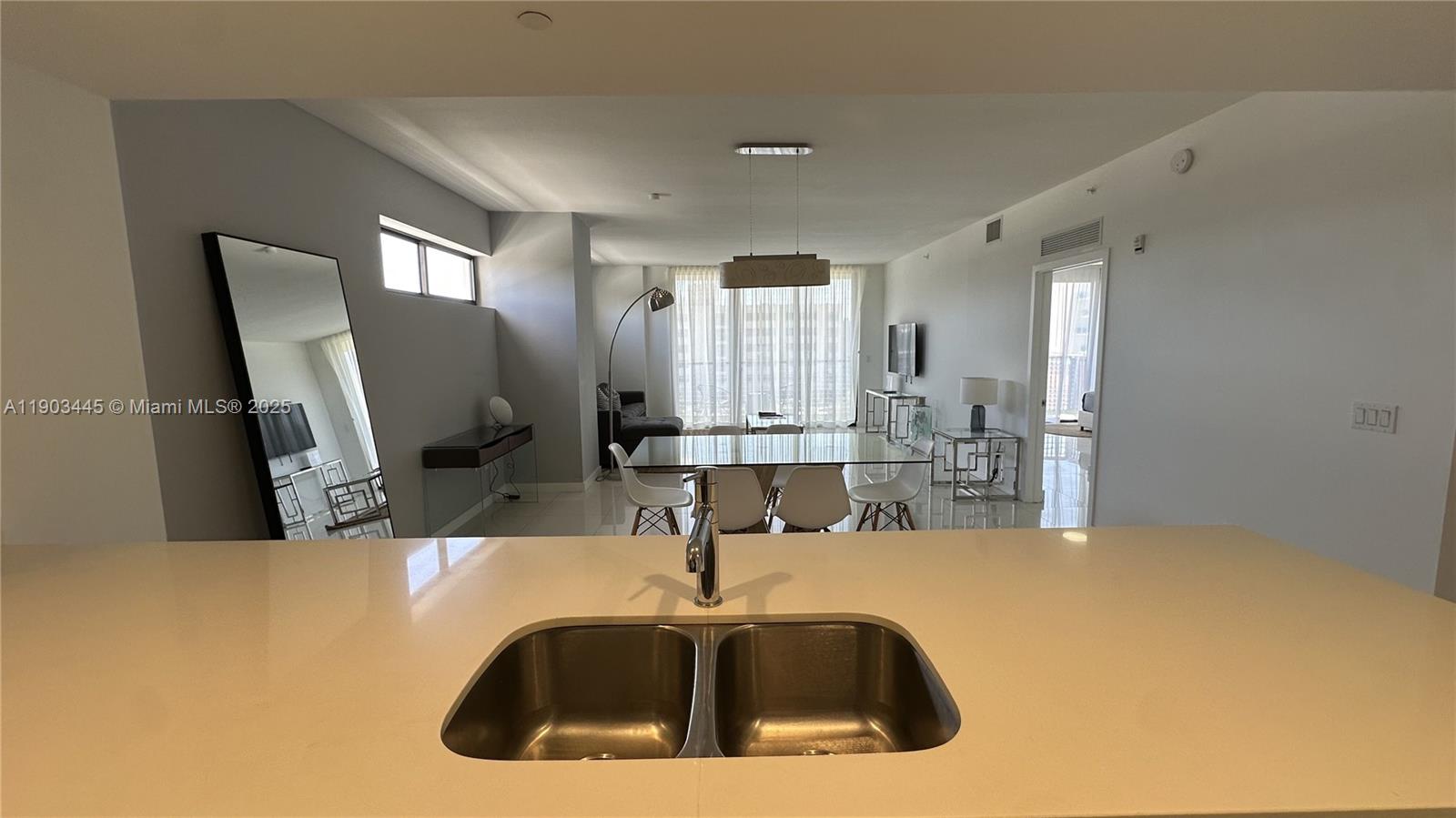BAY BREEZE RESIDENCES CON - Residential