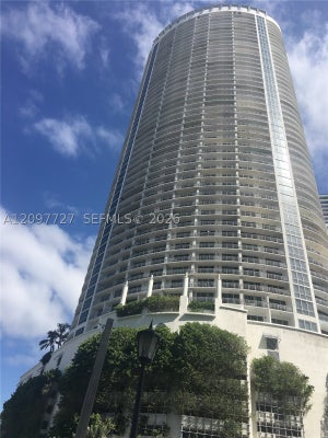 1750 N BAYSHORE DR APT 2408, MIAMI, FL 33132 - Image 0e9bb80273684af0ccbb4423dc29aa8d/2977622036