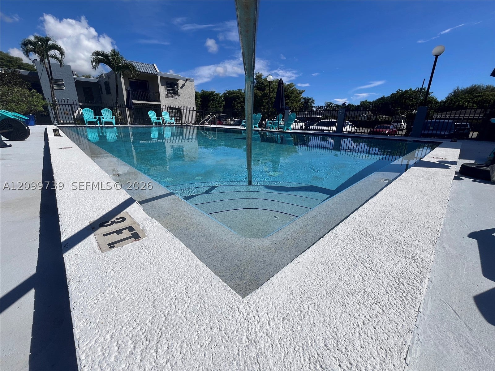 3181 SW 13th St 403