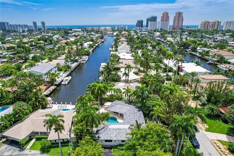 2500 Bayview Dr Fort Lauderdale FL 33305
