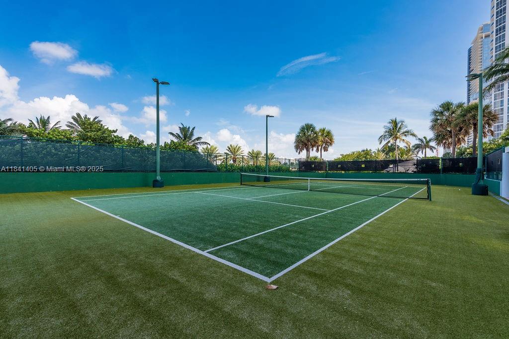 TRUMP PALACE CONDO - Residential