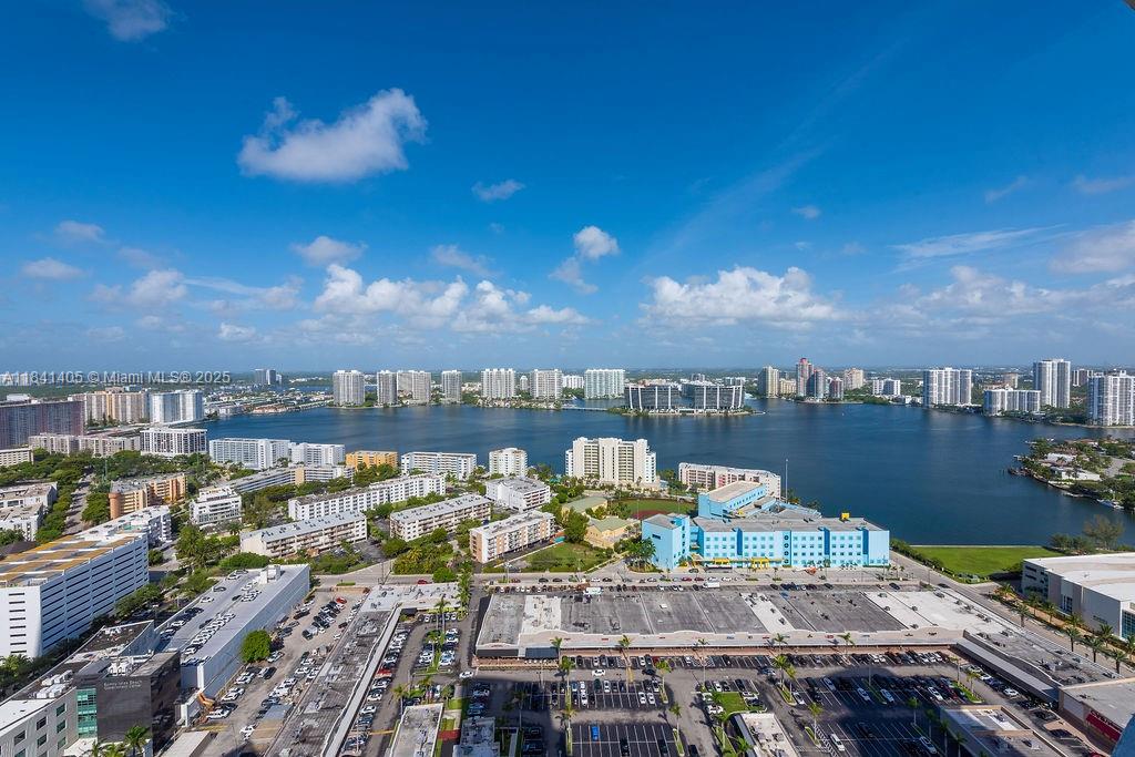 TRUMP PALACE CONDO - Residential