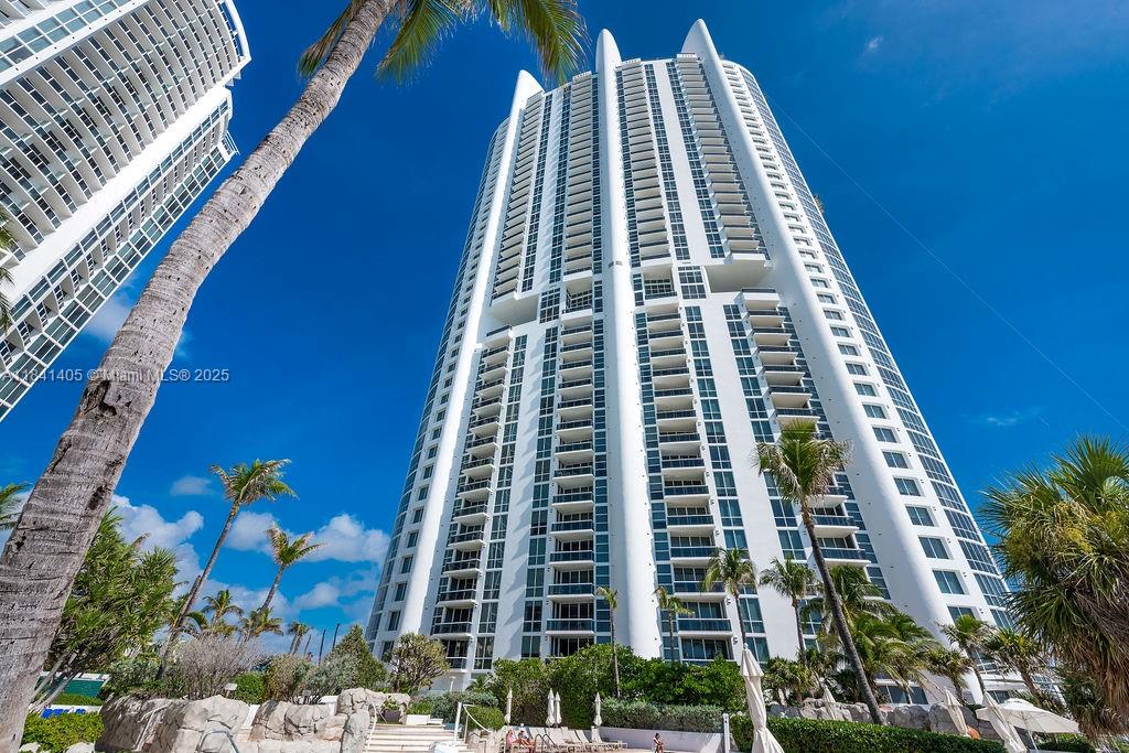 TRUMP PALACE CONDO - Residential