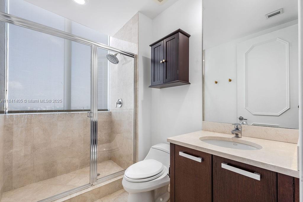 TRUMP PALACE CONDO - Residential