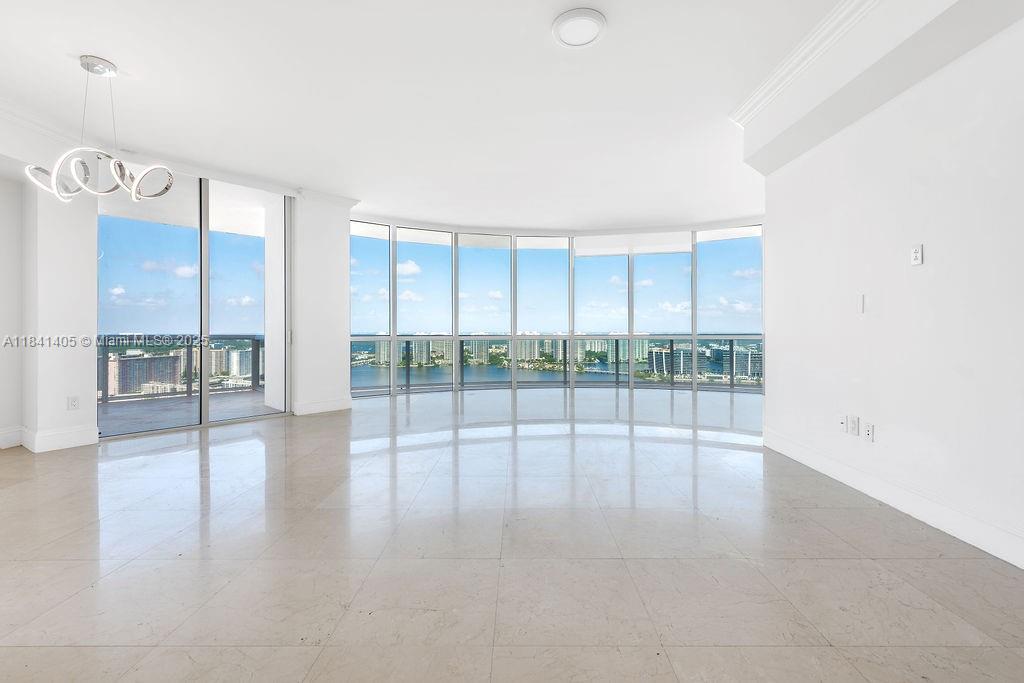18101 Collins Ave 4601